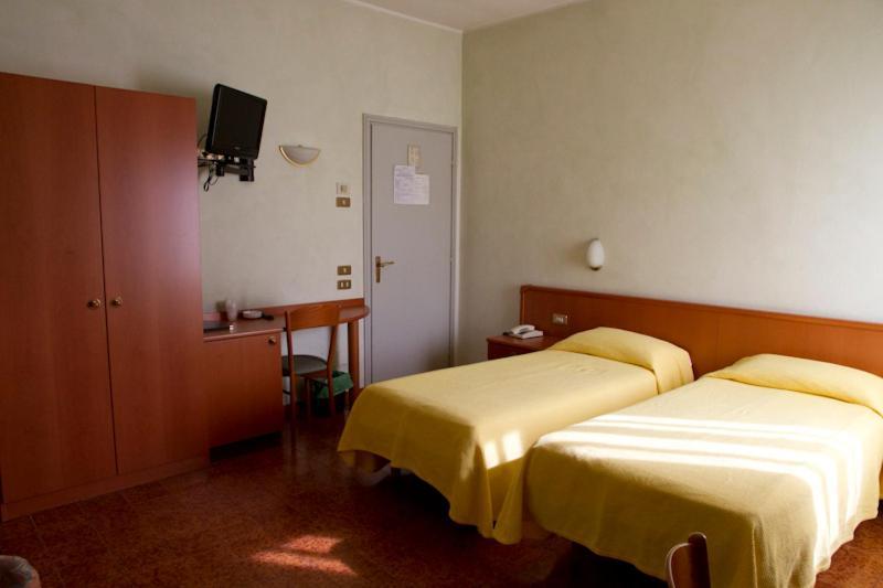 Hotel Europa Viadana Номер фото
