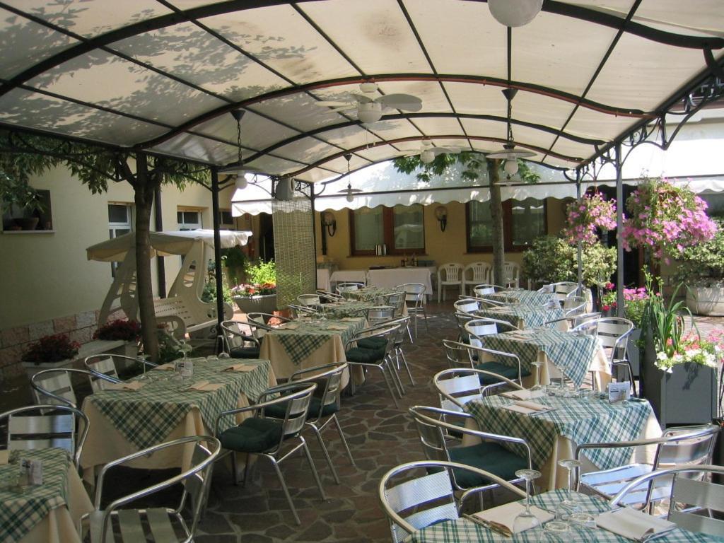 Hotel Europa Viadana Экстерьер фото